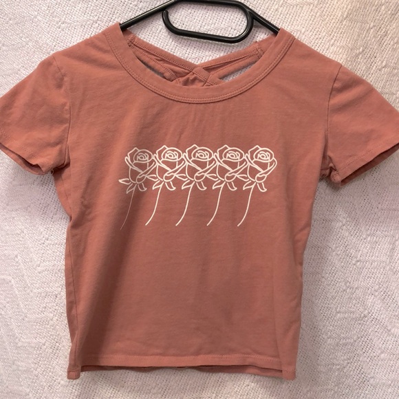 Trillium Tops - 3/$25 - Trillium crop tshirt with roses